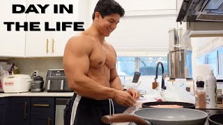 Day In the Life | IFBB Pro Bodybuilder