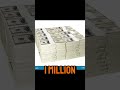 what does 1 billion dollars in cash look like