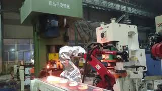 How to use robot in forging industry