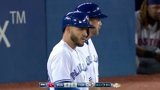 BOS@TOR: Pearce lines RBI single to center in the 9th