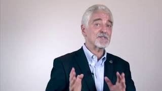 Success is Uncommon Application of Common Knowledge