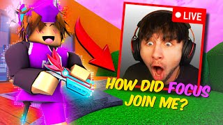 I JOINED YOUTUBERS LIVESTREAMS IN MM2.. 😂 (Murder Mystery 2) *Funny Moments*