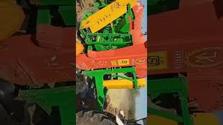 Sarso nikaalte hue Farmtrac tractor jangeer thresher