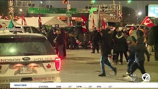 Protesters continue in Windsor impacting trade between Canada and U.S.