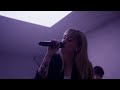 sasha alex sloan oxygen mask live performance vevo