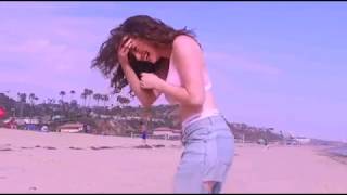 Dytto dancing on beach in Tip Tip Barsa Pani| Dytto Live beat dance ever