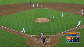 BAL@TEX: Desmond ties the game with an infield single