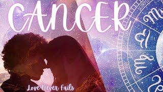 CANCER 💗LISTEN TO ME👂THIS IS SERIOUS!😱 SOMEONE IS COMING FAST TO EXPRESS TRUE LOVE FOR YOU!💍