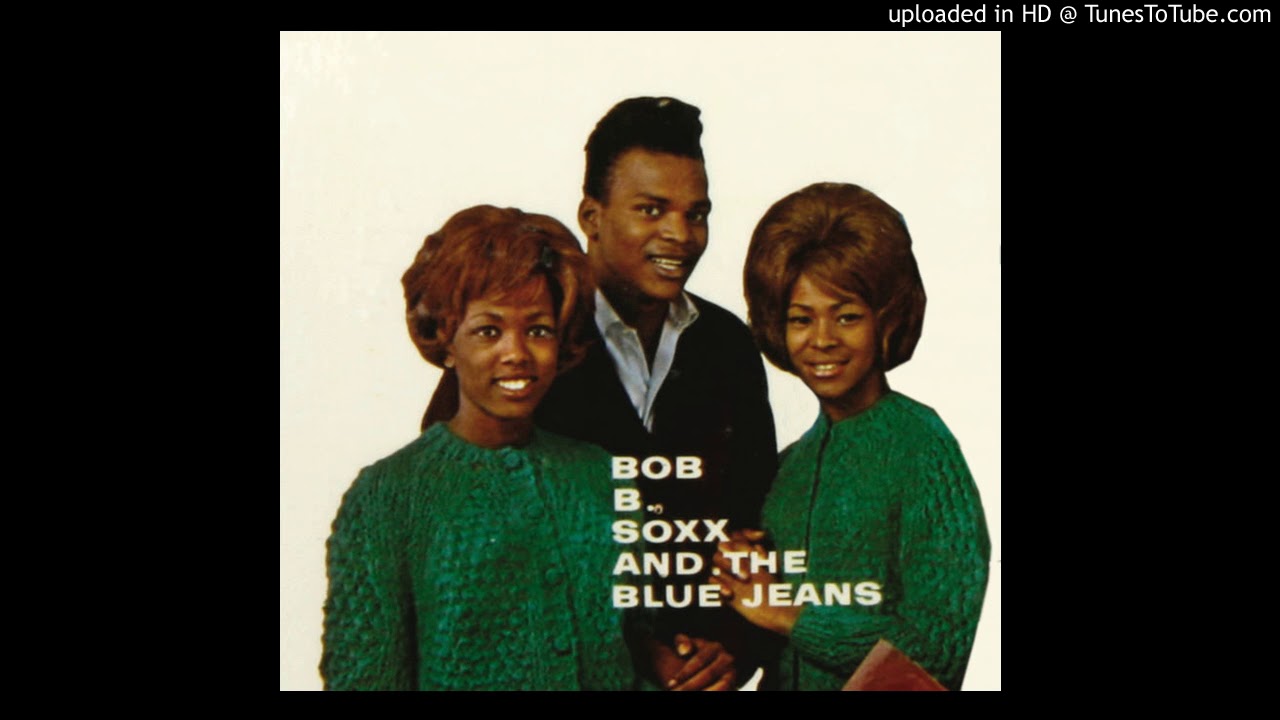 Here Comes Santa Claus - Bob B. Soxx & The Blue Jeans - YouTube