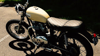 Triumph Runs after 20+ YEARS! | 1971 Triumph Bonneville