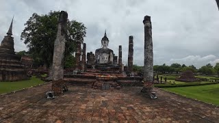 在泰國自駕前往清邁途中，尋找泰國歷史上第一個首都｜素可泰Sukhothai｜700年的遺址｜西昌市說話佛