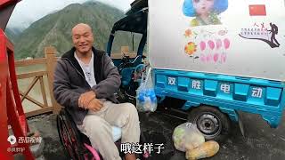 残疾小哥轮椅加电三轮独闯川藏线，在网上讨口饭吃被喷得体无完肤