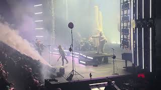 Uma Thurman - Fall Out Boy - Live @ PPG Paints Arena 3/27/24