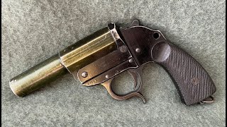 The Leuchtpistole 34 Flare Gun