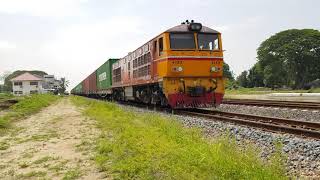 ขบวน 725 บางซื่อ - ย่านท่าม่วง ผ่านย่านสถานีหนองปลาดุก Frieght train 725