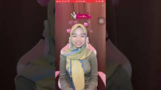 Nia Arisha Melayu