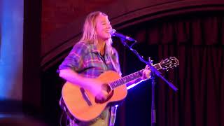 2024-11-12 Lissie - Sleepwalking