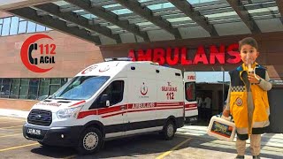 Kaan Gerçek Büyük Ambulansı İnceledi | Minik 112 Görev Başında | Ambulans Sireni 🚑🚒