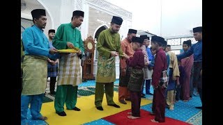 Raja Muda Selangor serah bantuan Aidilfitri