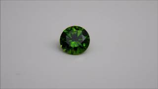 デマントイド ガーネット  demantoid garnet