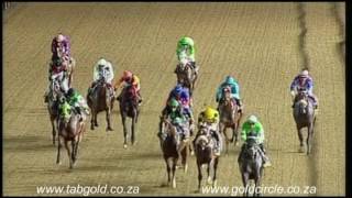 20170127 Greyville Race 8 won by INTO THE GROOVE