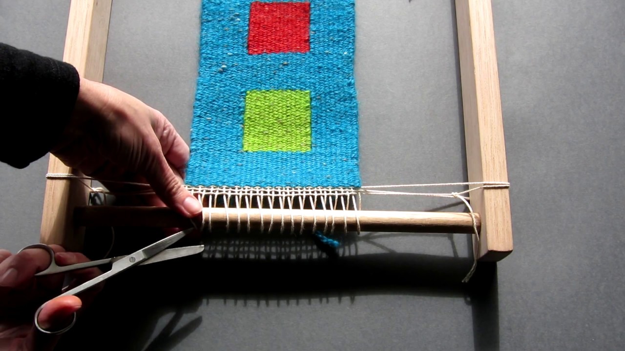 Finish Your Weaving - Weaving Lessons For Beginners - YouTube