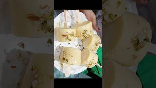 सिर्फ 4 चीजों से बनाएं easy mango kulfi#shorts#trending#viral shorts#mango icecream kaise bnae