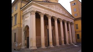 Places to see in ( Pavia - Italy ) Universita di Pavia