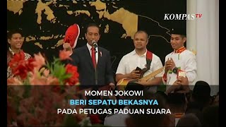 Momen Jokowi Beri Sepatu Bekasnya pada Petugas Paduan Suara HUT ke-74 RI