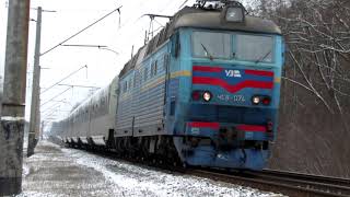 ЧС8-074 веде Intercity №748 Тернопіль - Київ та привітною лок  бригадою