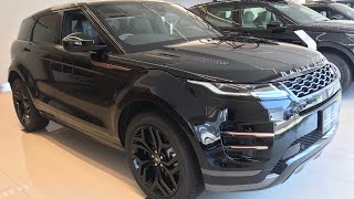 ジャガー・ランドローバー福岡より、お得な展示車両のご紹介です。本日は、Range Rover EVOQUE（イヴォーク）です。