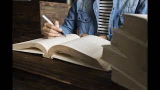 A dictionary editor reveals the most commonly looked up words