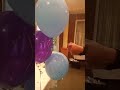 partypopper into balloon