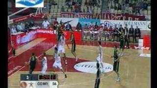 Glyniadakis Vs Olympiakos Dunks on Bourousis