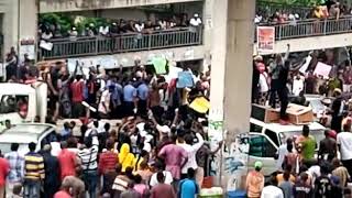#Endsars/ #Endswat Benin /Lagos Road by the University of Benin main gate,totally blocked