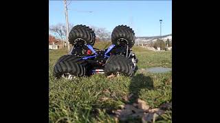 SUPER CLOD BUSTER PLAYS IN THE PARK.    #rc #tamiya