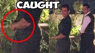 Aamir Khan and Salman Khan CAUGHT peeing together