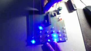 BinaryClock-Pic16F873.AVI