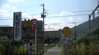 00148　ＪＲ和歌山線布施屋駅の近くの東側の踏切