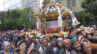 令和５年　中央区佃＜住吉神社＞例大祭（佃祭）「八角神輿」＝御旅所発輦【水掛渡御】勝どき・豊海町