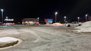 Attempted carjacking suspect dies after shooting in Trader’s Point shopping center parking lot