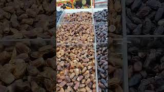 ദുബായ്‌ ലെ ഈന്തപ്പഴം കട Dates Shop in Dubai, Spice souq, Al Ras metro station.