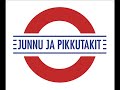 junnu ja pikkutakit kun astut huoneeseen