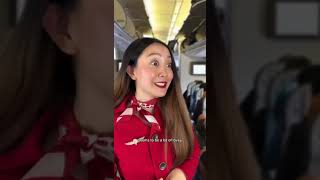 Homophobic passenger complains on her flight 🌈