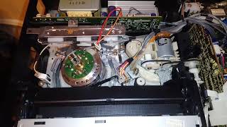 Sharp Optonica VC-G980 VHS VCR Mechanism in Action