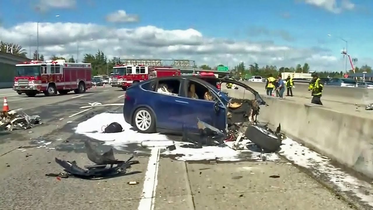 Tesla: Car In Fatal Hwy 101 Crash Was On Autopilot - YouTube