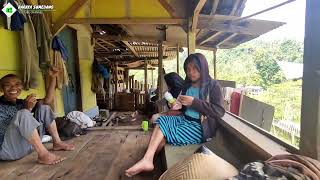 MENIKMATI HIDUP DI GUBUK TERPENCIL TENGAH SAWAH PINGGIR HUTAN || PEDESAAN SUNDA JAWABARAT