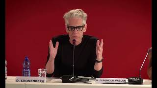 David Cronenberg on watching movies on your phone