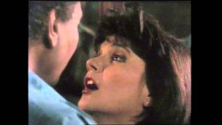 Linda Ronstadt - Don't Know Much feat. Aaron Neville (Official Music Video)
