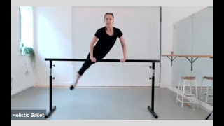 Entrelacé Practise at the Barre